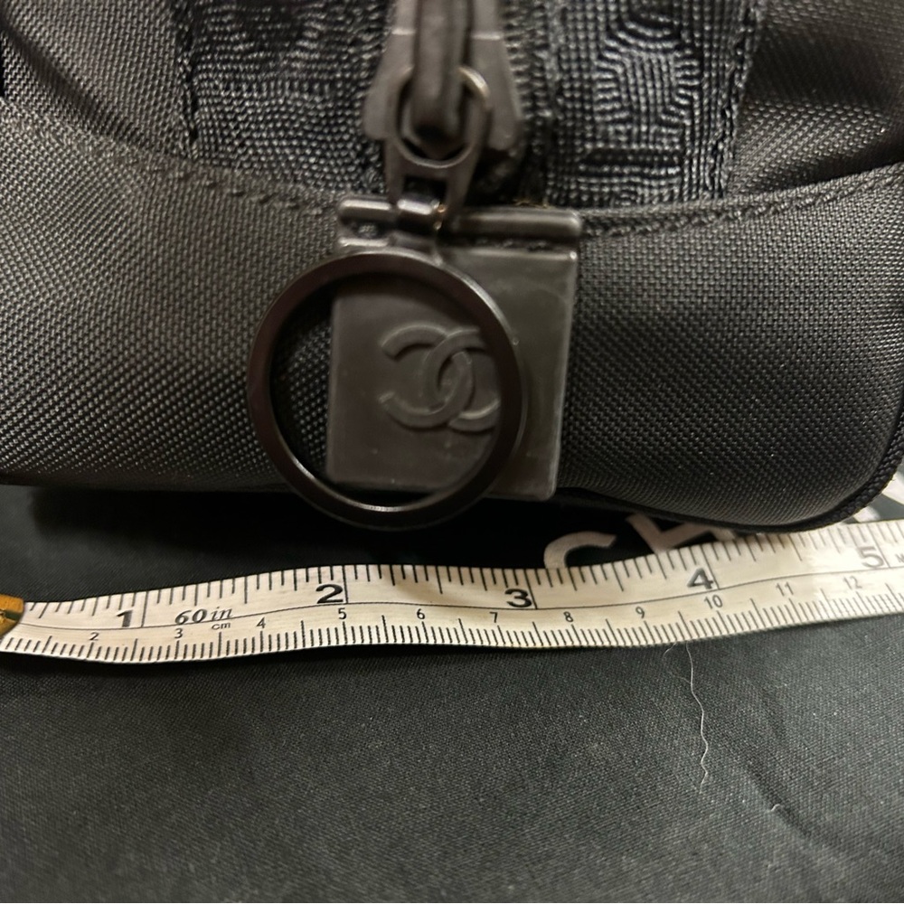 NWOT CHANEL Authentic RARE Sport Line Dopp Toiletry Travel Dust Bag Black Nylon - Picture 8 of 12
